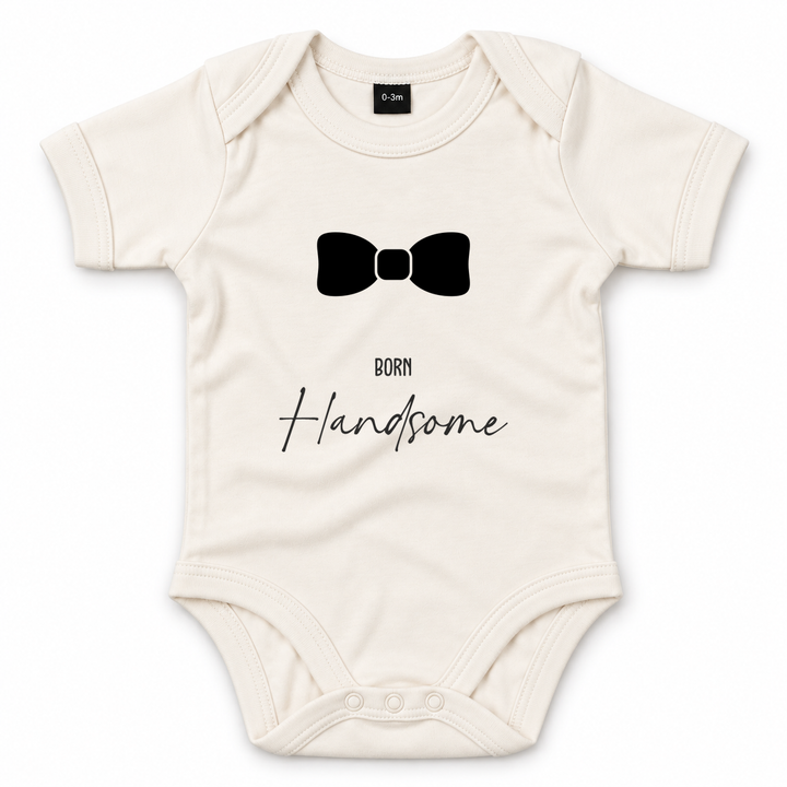 Naturel baby romper met zwarte strik en Born Handsome tekst