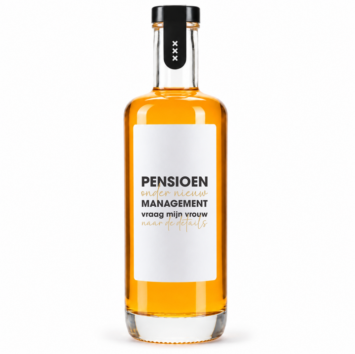 Fles als cadeau pensioen collega met Nederlands label Pensioen onder nieuw management
