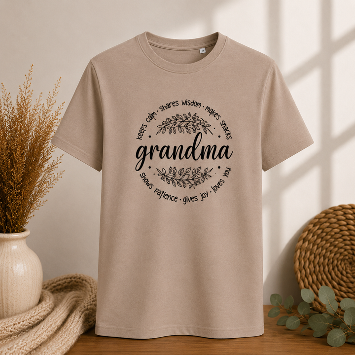 Taupe Grandma T-shirt, stijlvol cadeau voor aanstaande oma of oma-to-be