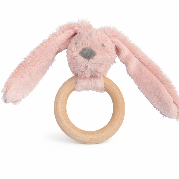 Oudroze Rabbit Richie bijtring van Happy Horse met houten ring en zachte oren, ideaal voor baby’s bij doorkomende tandjes