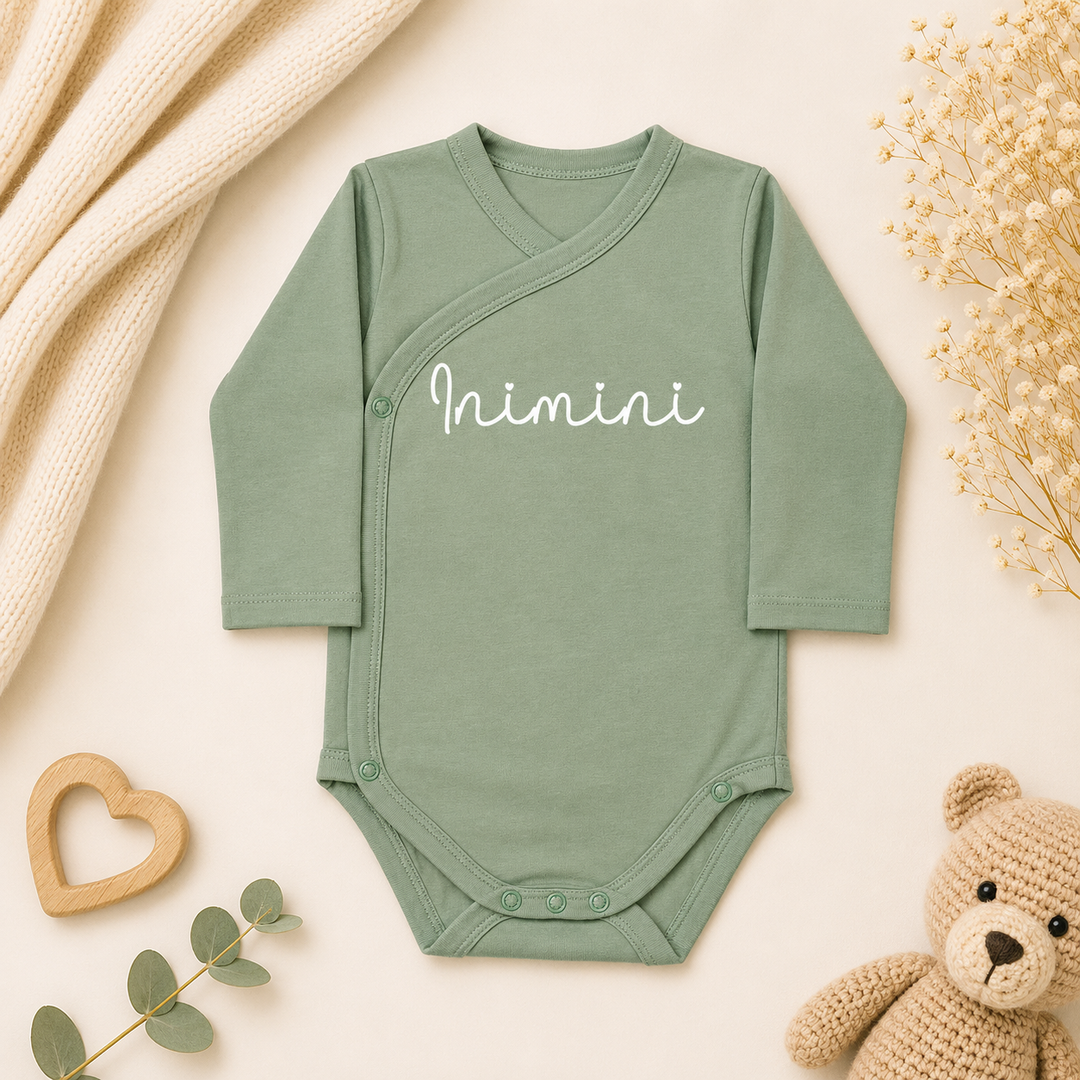 Prematuur rompertje maat 44 met overslag “Inimini” in groen, zachte newborn romper voor neonatologie