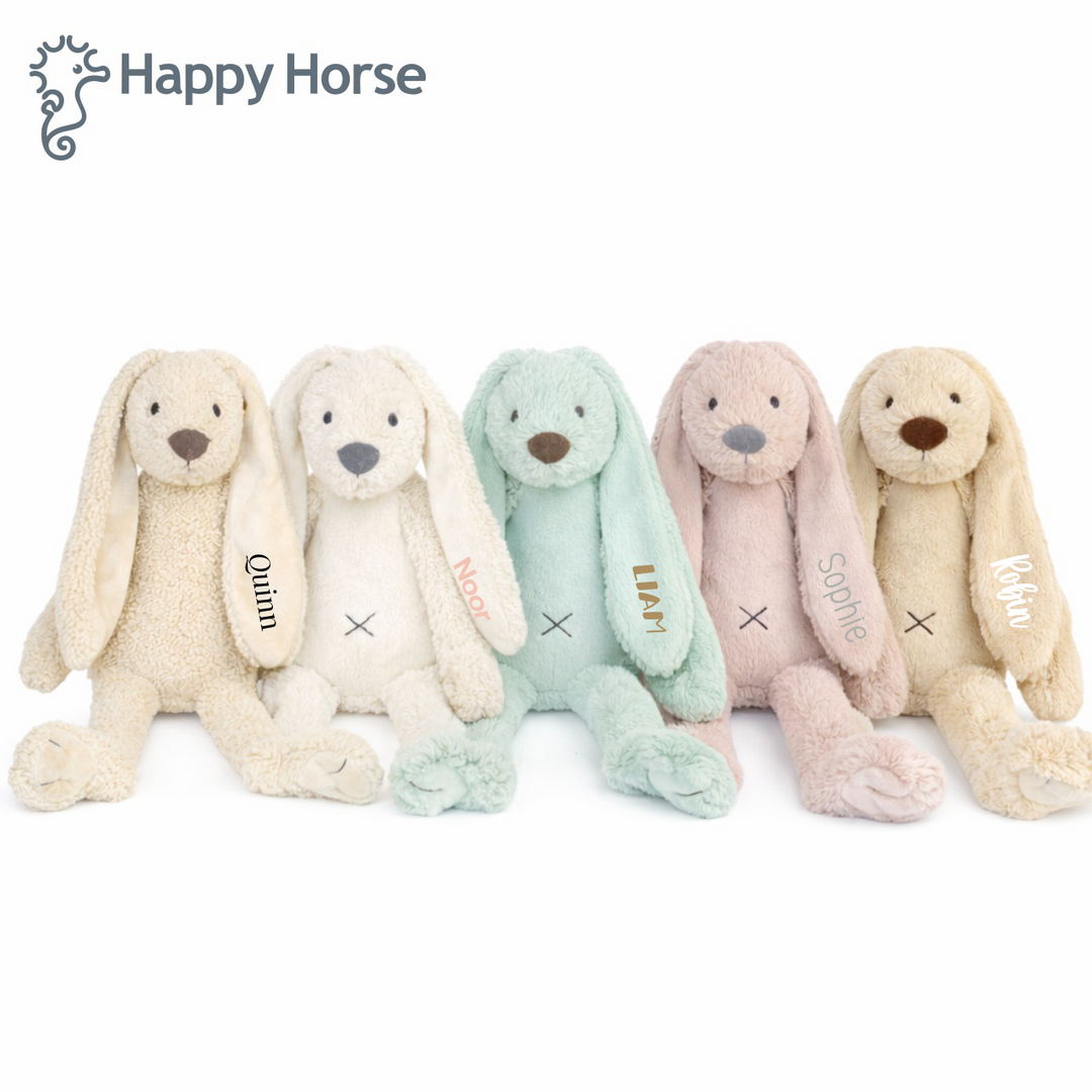 Happy Horse Rabbit Richie knuffels in verschillende kleuren en formaten, overzichtsfoto