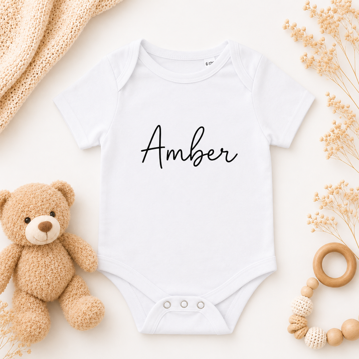 Wit rompertje met naam, gepersonaliseerd babyrompertje van 100% katoen, ideaal als zwangerschapsaankondiging en kraamcadeau