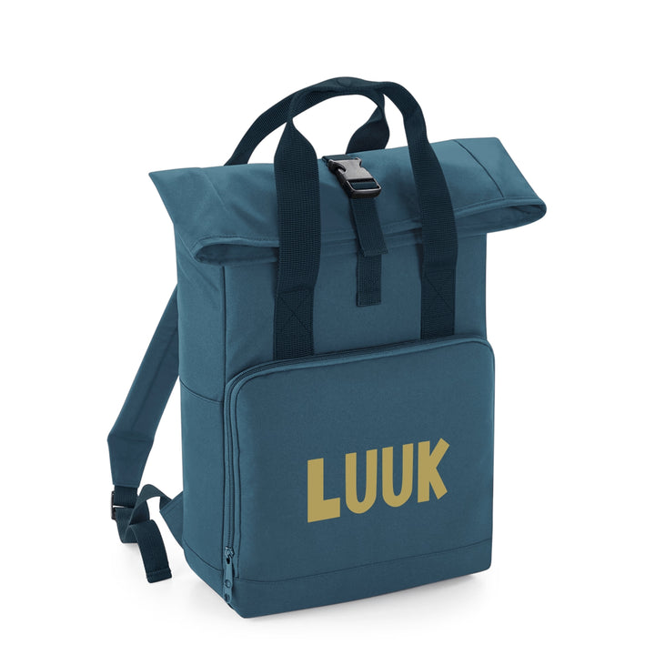 blauwe roll-top rugzak met naam Luuk, gepersonaliseerde schooltas voor kinderen