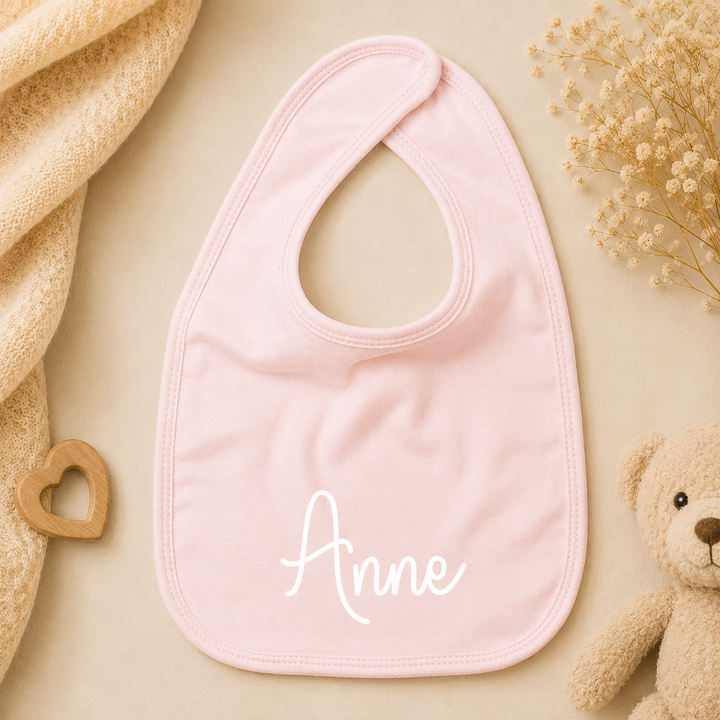 Roze baby slabbetje met naam Anne, gepersonaliseerd slabbetje met tekst en naam