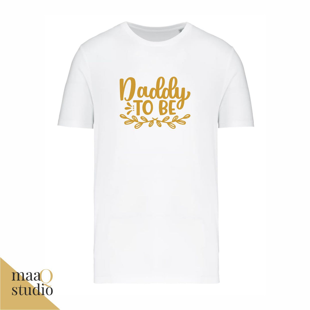 Wit Daddy to be shirt met goudkleurige opdruk en decoratief takje.