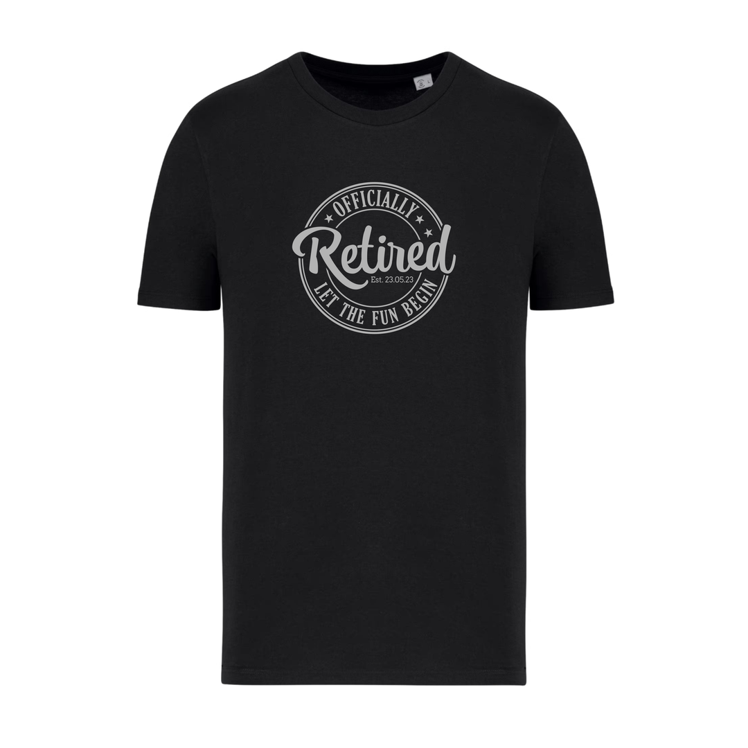 Zwart pensioen T-shirt met grijze opdruk Officially Retired Let the Fun Begin, origineel afscheidscadeau voor een collega